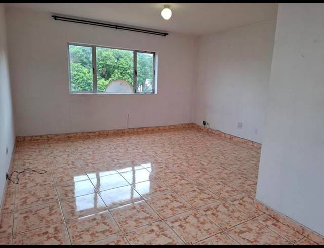 1 BEDROOM PROPERTY TO RENT IN OVERPORT